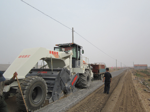 WR450，東營鄉(xiāng)鎮(zhèn)路冷再生