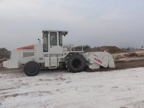 WB25D，長(zhǎng)豐下塘工業(yè)園灰土拌和