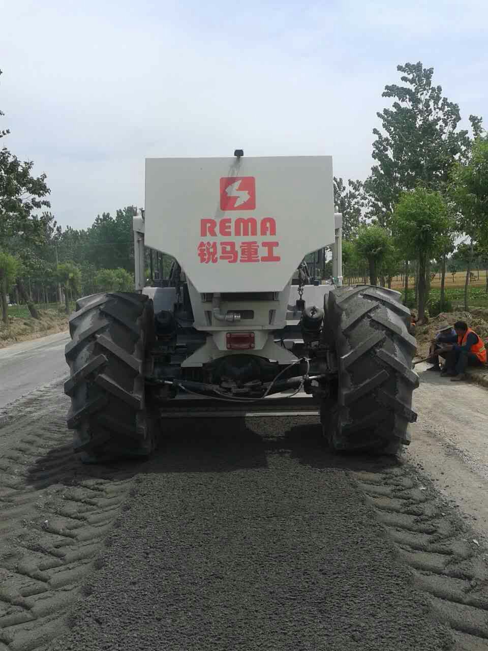 WR2300V，淮陽省道冷再生效果
