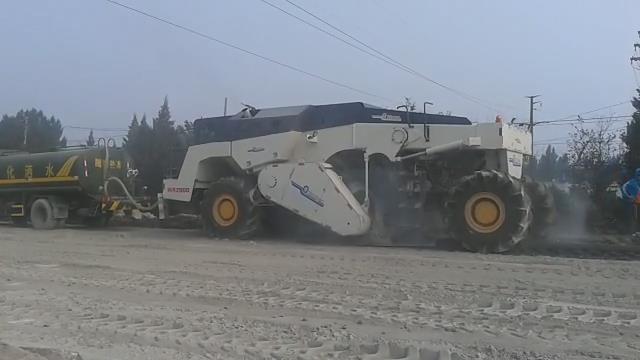 RZ2300B，安陽水穩(wěn)冷再生